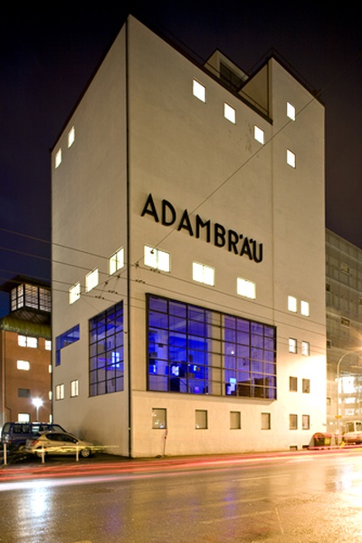 Blick in die Ausstellung "Architektur in Wörtern"