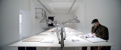 Blick in die Ausstellung "Karl Wutt: Stile von Gegenden und Gegenständen"