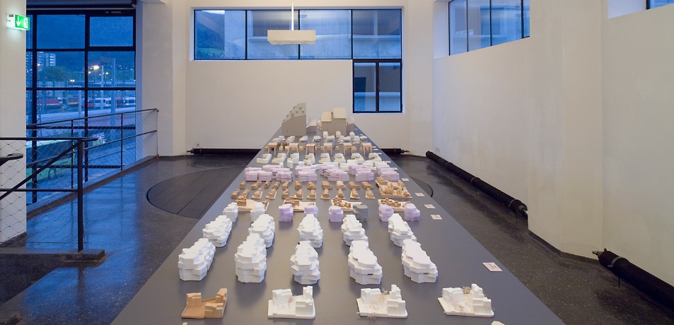 Blick in die Ausstellung im aut