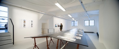 Blick in die Ausstellung "Neues Bauen in Tirol 2008"