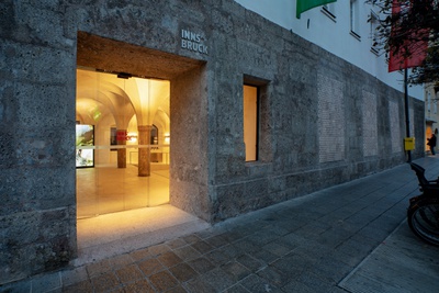 Tourismus Information für Innsbruck und seine Feriendörfer, Innsbruck, 2016 – 2018 (Architektur: Betina Hanel, Manfred Sandner)