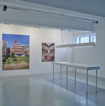 Blick in die Ausstellung im aut