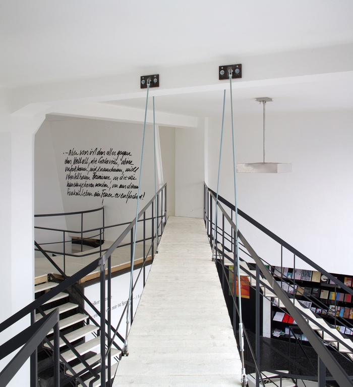 Blick in die Ausstellung im aut, Bildnachweis: © Günter R. Wett