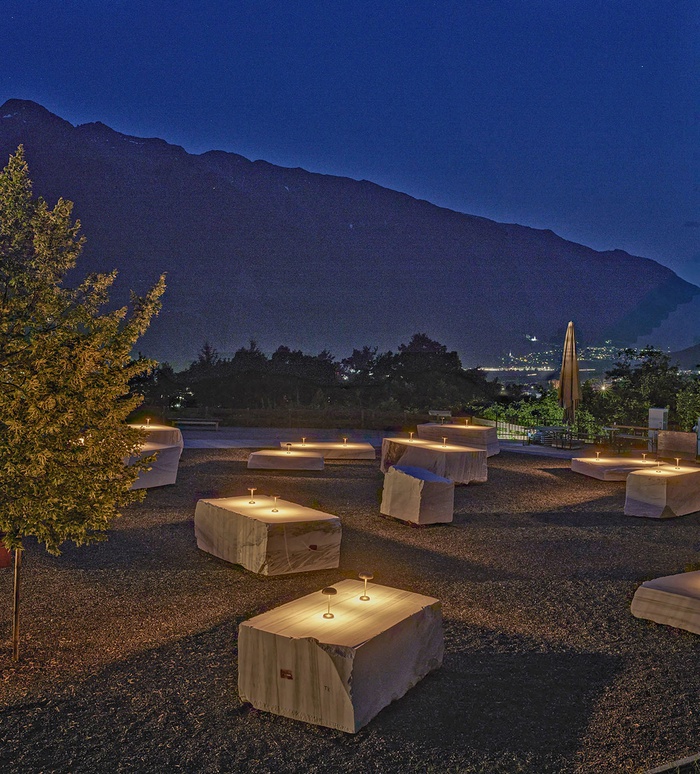 Freiluftfoyer am Birkenberg, Tiroler Volksschauspiele Telfs, 2023