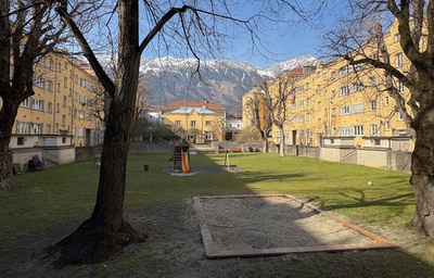 Theodor Prachensky, Pembaurblock (Pembaurstr., Amthorstr., Pestalozzistr.), 1926 – 1927
