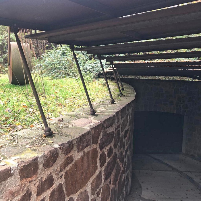 Tiefgaragenabfahrt bei Schloss Gandegg, Überetsch