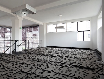 Ausstellung "Überschattung. 15 Minuten Susannma Frtischer, 15 Minuten Ruedi Baur" – © B&R Ausstellung "Überschattung. 15 Minuten Susannma Frtischer, 15 Minuten Ruedi Baur"